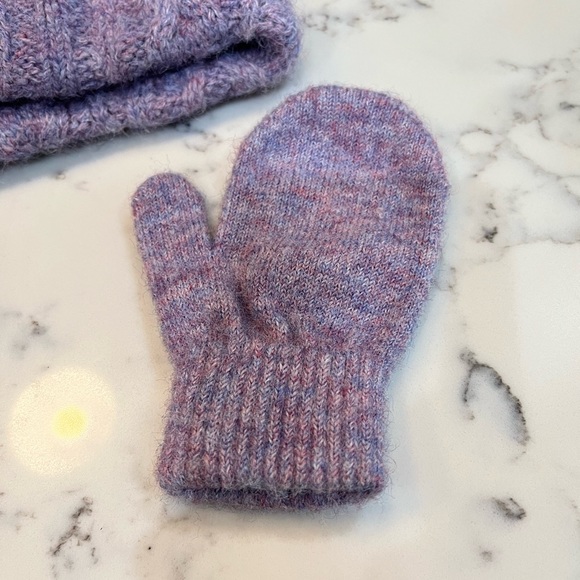 Purple Double Pom Pom Hat Beanie Mittens Set 12-24 Month. - Picture 5 of 5
